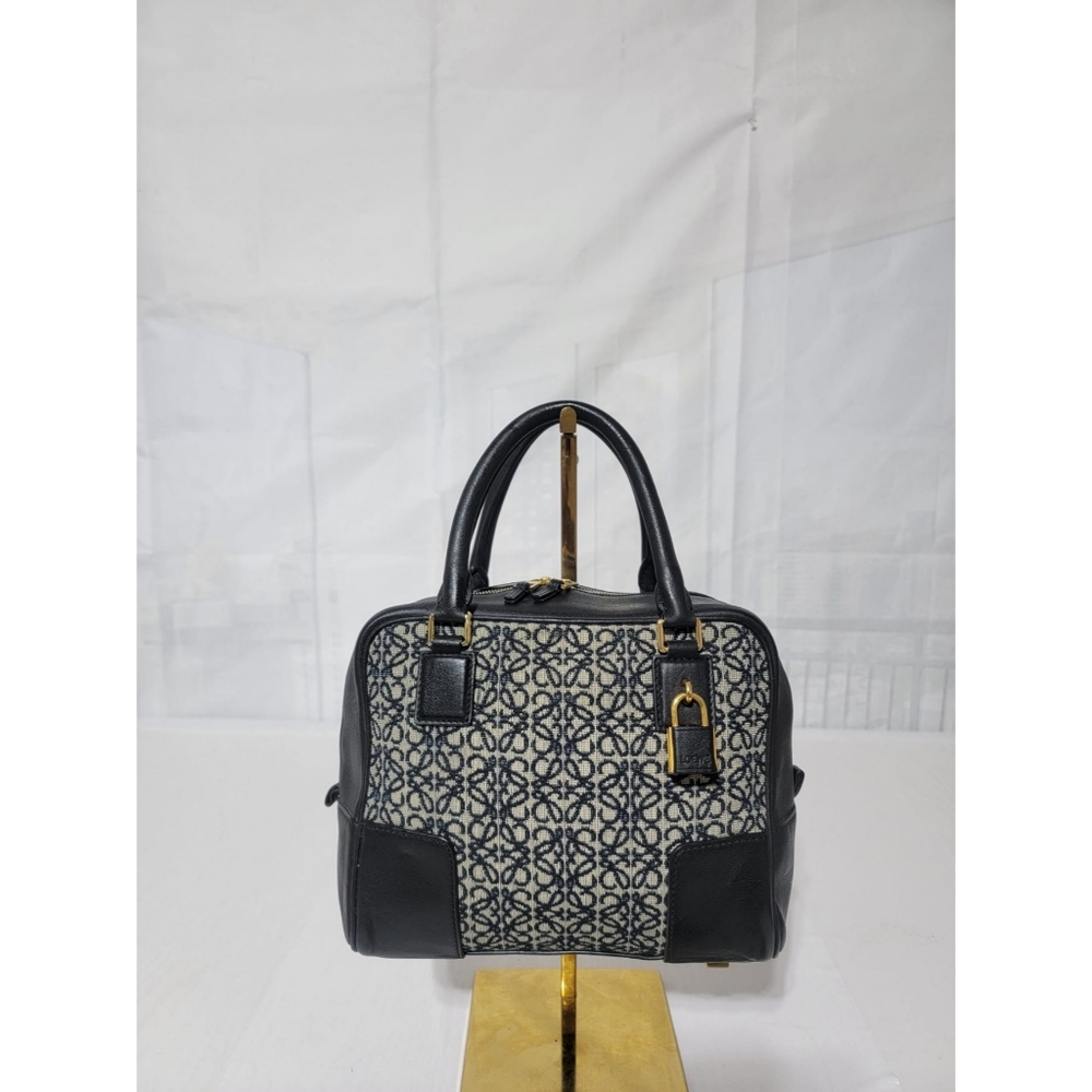Authentic LOEWEJacquard Anagram Calfskin Amazona 19 Black Navy